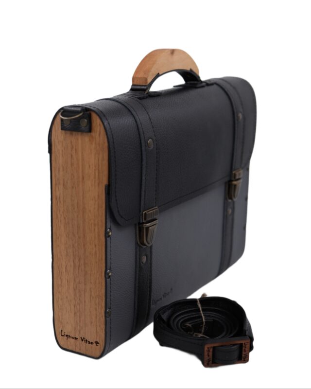 Picsart 23 09 25 13 30 11 363 muske-zenske-torbe